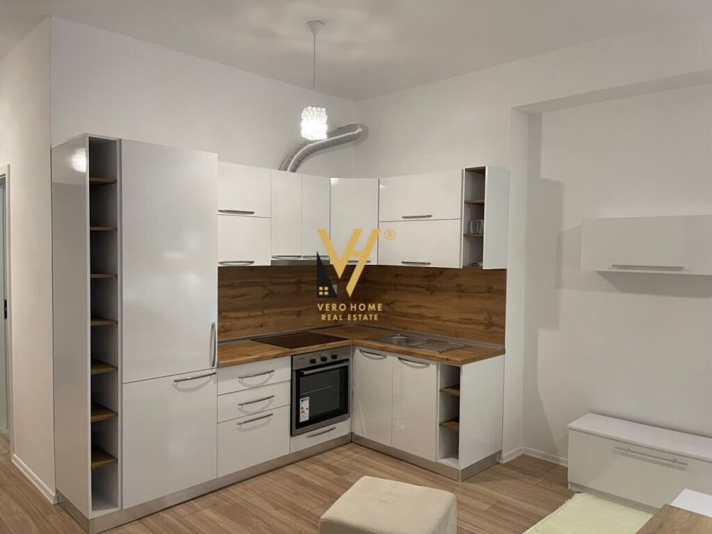 Apartament 2+1 me qera në Ali Demi, Tiranë, 93 m². Foto 3 nga 3