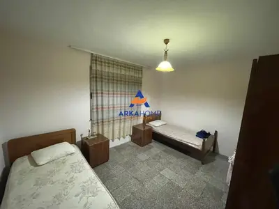 Apartament 2+1 në shitje në Liceu Artistik Jordan Misja, Tiranë, 80 m². Foto 4 nga 6