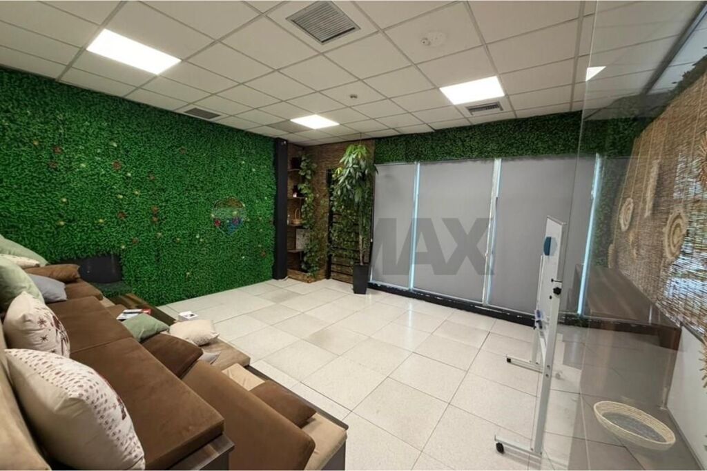 Ufficio in affitto a Kompleksi Delijorgji, Tirana, 250 m². Foto 3 di 3