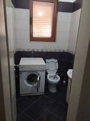 Apartament 2+1 me qera në Tregu Elektrik, Tiranë, 149 m². Foto 8 nga 8