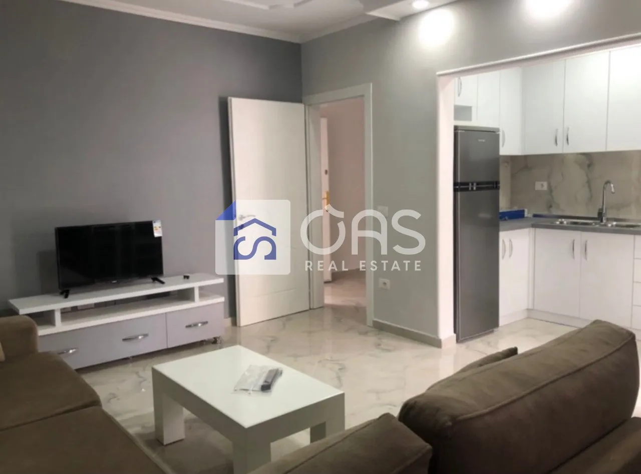 Apartament 1+1 me qera në Oxhaku, Tiranë, 60 m². Foto 1 nga 10