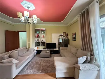 Apartament 2+1 në shitje në Tiranë, 105 m². Foto 3 nga 10