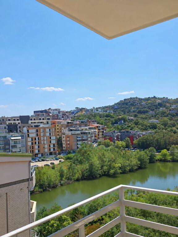Apartment 2+1 for sale in Rruga Liqeni i Thate, Tirana, 96 m²