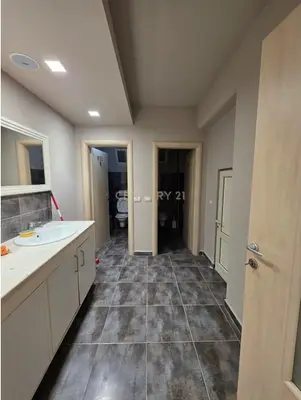 Commercial space for sale in Sheshi Pranvera, Durrës, 195 m². Photo 4 of 10