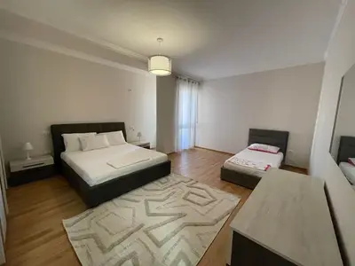 Apartament 1+1 me qera në Porti i Durrësit, Durrës, 75 m². Foto 8 nga 11