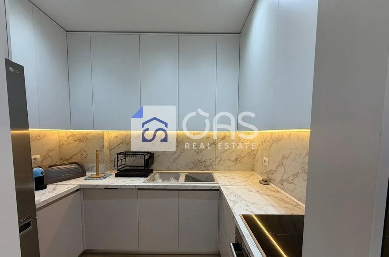 Apartament 2+1 me qera në Casa Italia, Tiranë, 112 m². Foto 1 nga 9