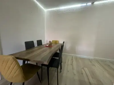 Appartamento 2+1 in affitto a Liqeni i Thatë, Tirana, 107 m². Foto 4 di 6