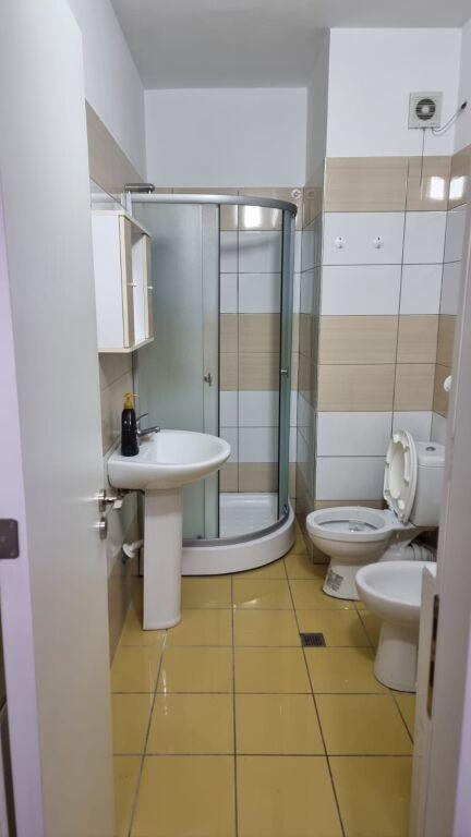 Apartment 2+1 for rent in Teatri Migjeni, Shkodër, 80 m². Photo 9 of 10