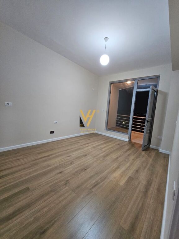 Apartament 1+1 në shitje në Globe, Tiranë, 66 m². Foto 2 nga 3