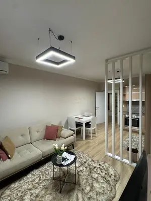 Appartamento 1+1 in affitto a Blloku, Tirana, 73 m². Foto 2 di 5