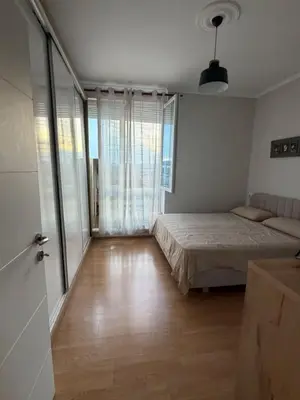 Appartamento 3+1 in affitto a 21 Dhjetori, Tirana, 100 m². Foto 9 di 12