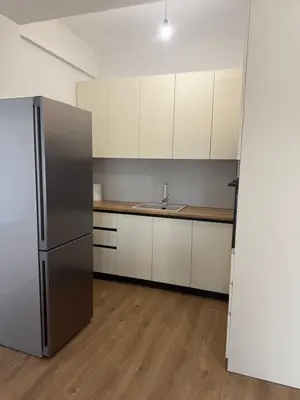 Appartamento 1+1 in affitto a Fresku, Tirana, 52 m². Foto 5 di 8