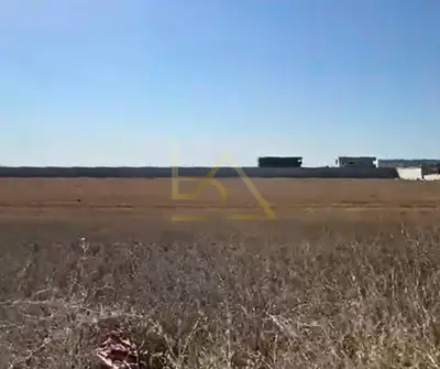 Tokë në shitje në Bisht Kamez, Durrës, 26 000 m². Foto 3 nga 5
