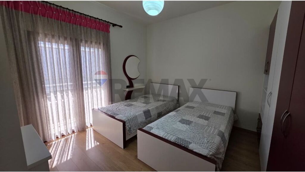 Casa indipendente in affitto a Rruga e Elbasanit, Tirana, 130 m². Foto 3 di 3