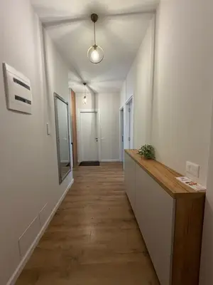 Apartament 2+1 në shitje në Farmacia 10, Tiranë, 97 m². Foto 4 nga 7