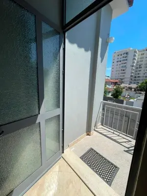 Shtëpi private 3+1 me qera në Markata Fruta Perimeve & Bylmet, Durrës, 119 m². Foto 9 nga 12