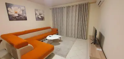 Apartament 2+1 me qera në Astir, Tiranë, 100 m². Foto 4 nga 11