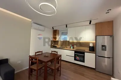 Vilë me qera në Rruga Mihal Grameno, Tiranë, 70 m². Foto 2 nga 7