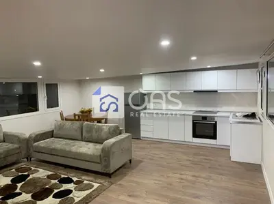 Apartament 1+1 me qera në Rruga Siri Kodra, Tiranë, 73 m². Foto 2 nga 4