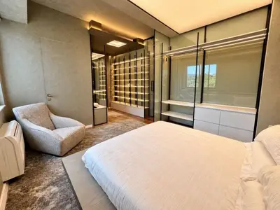 Apartament 2+1 në shitje në Ambasador 3, Tiranë, 145 m². Foto 6 nga 8