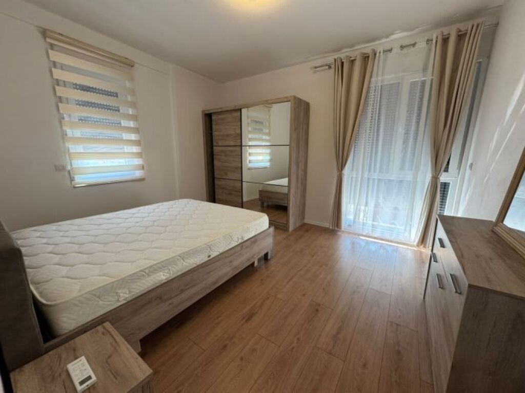 Apartament 2+1 me qera në Paskuqan, Kamëz, 106 m². Foto 3 nga 3