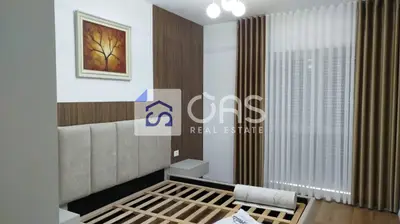Apartament 1+1 me qera në Pazari i Ri, Tiranë, 75 m². Foto 4 nga 4