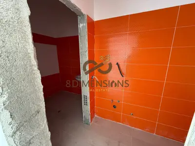 Ambient biznesi në shitje në Liqeni i Thatë, Tiranë, 83 m². Foto 3 nga 4