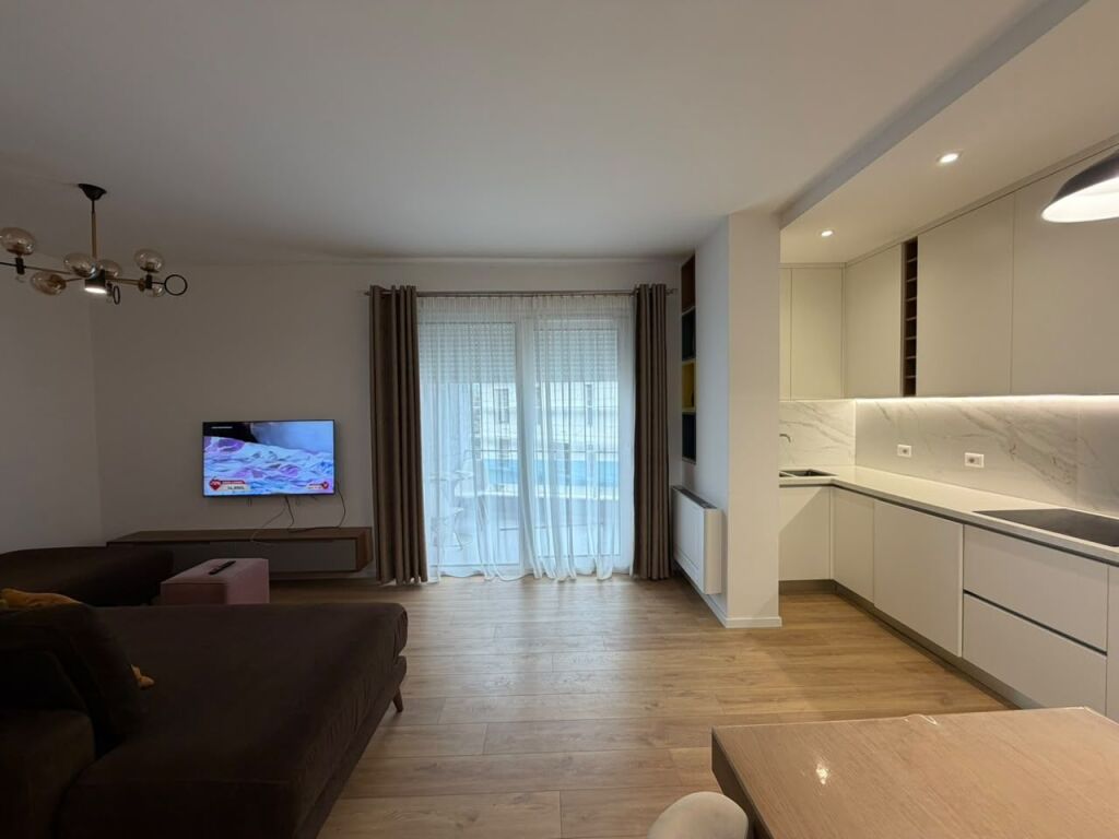 Appartamento 2+1 in affitto a Kopshti Botanik Zoologjik, Tirana, 130 m². Foto 1 di 3