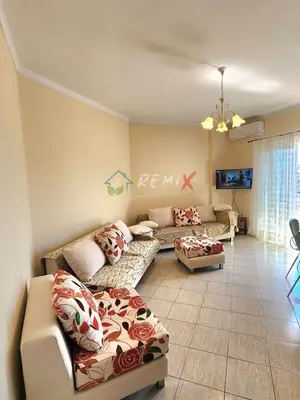 Apartament 2+1 me qera në Rruga Mujo Ulqinaku, Durrës, 100 m². Foto 4 nga 8