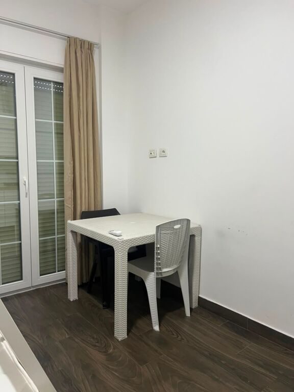 Garsoniere me qera në Galaktik, Durrës, 30 m². Foto 1 nga 6