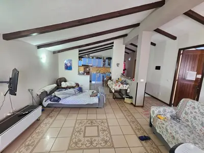 Apartament 3+1 në shitje në Rruga Mujo Ulqinaku, Durrës, 124 m². Foto 3 nga 12