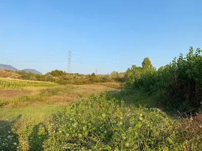 Tokë në shitje në Tapize, Tiranë, 2 300 m². Foto 3 nga 3