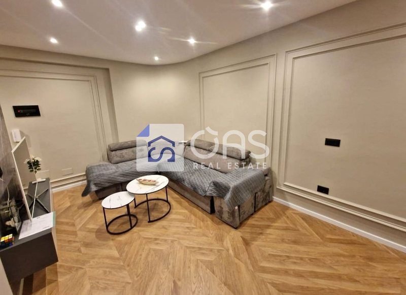 Apartament 1+1 me qera në Kodra e Diellit, Tiranë, 72 m²