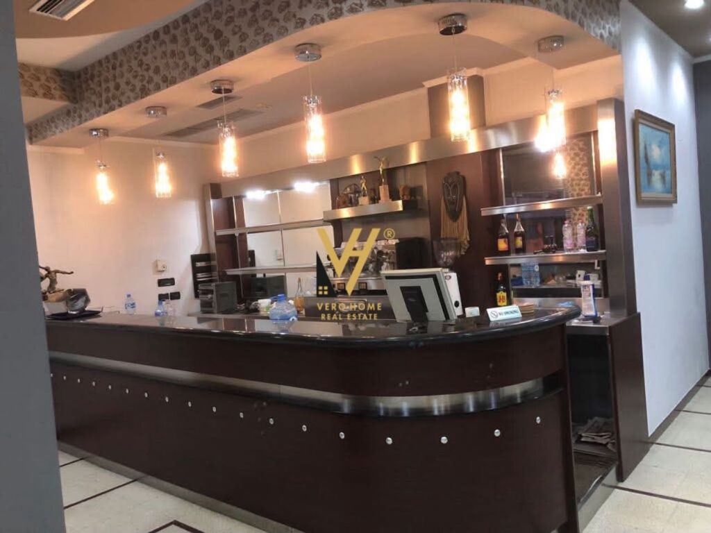 Lokal me qera në Plazh, Durrës, 350 m². Foto 2 nga 3
