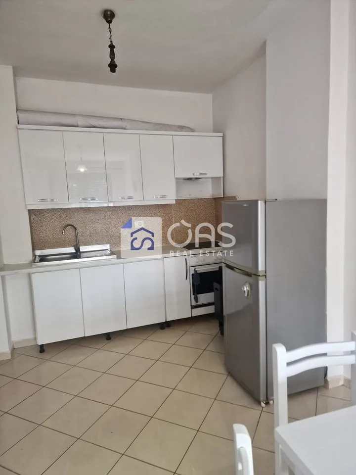 Apartament 1+1 me qera në Astir, Tiranë, 60 m². Foto 1 nga 7