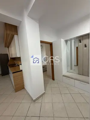 Apartament 2+1 me qera në Tregu Elektrik, Tiranë, 100 m². Foto 6 nga 6