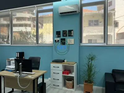 Ambient biznesi në shitje në Qendra Tregtare Blue Star, Durrës, 88 m². Foto 5 nga 12