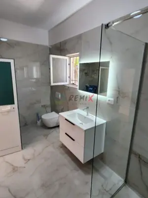 Villa 2+1 in affitto a Rruga Vellazerimi, Durazzo, 100 m². Foto 2 di 12