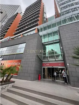 Dyqan me qera në ETC Galeria - European Trade Center, Tiranë, 58 m². Foto 3 nga 5