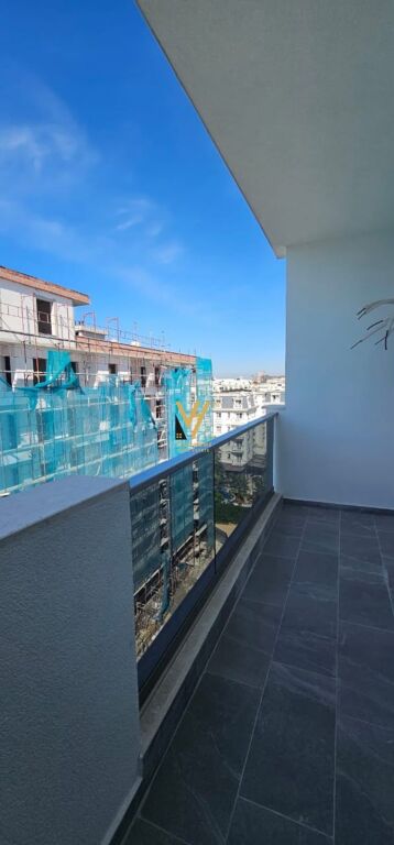 Apartment 2+1 for sale in Golem, 78 m². Photo 3 of 3