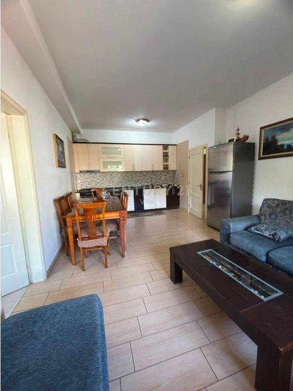 Appartamento 2+1 in affitto a Gjykata e Rrethit Gjyqësor Durrës, Durazzo, 72 m²