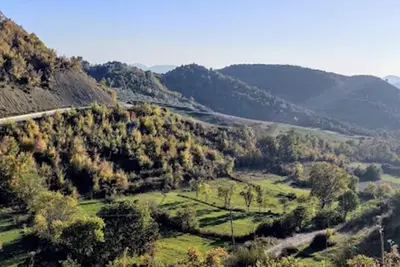Tokë në shitje në Picalle, Tiranë, 6 000 m². Foto 1 nga 3