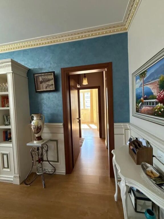 Apartment 2+1 for rent in Stacioni i Trenit, Tirana, 126 m². Photo 3 of 3