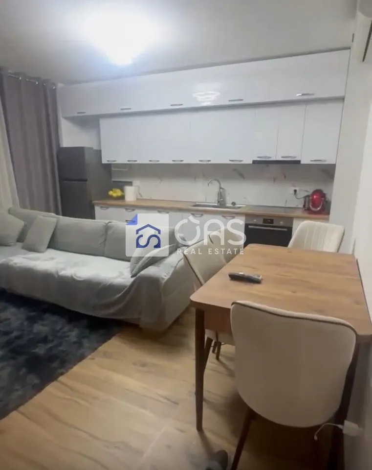 Apartament 1+1 me qera në 5 maj, Tiranë, 78 m². Foto 1 nga 1