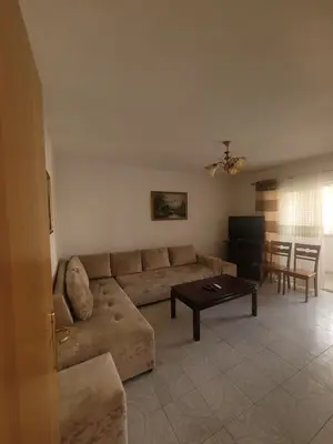 Apartament 2+1 në shitje në Rruga Petro Nini Luarasi, Tiranë, 71 m². Foto 3 nga 6