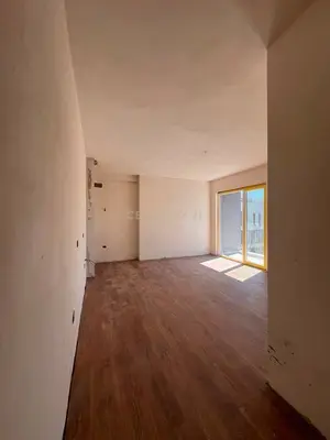 Apartament 2+1 në shitje në Univers City, Tiranë, 91 m². Foto 2 nga 4