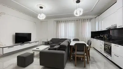 Apartament 2+1 me qera në Rruga Ferit Xhajko, Tiranë, 112 m². Foto 2 nga 6