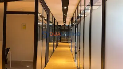Zyrë me qera në Liceu Artistik, Tiranë, 591 m². Foto 1 nga 11