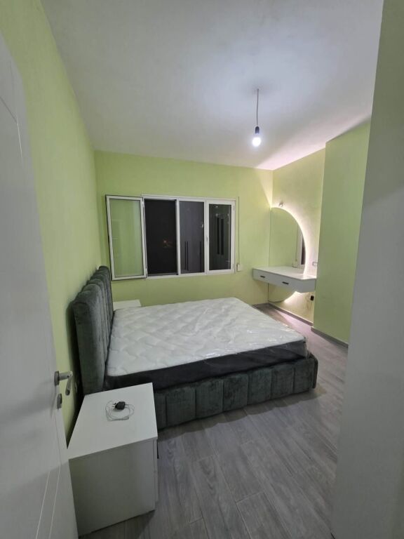 Casa indipendente 2+1 in affitto ad Astir, Tirana, 90 m². Foto 2 di 3