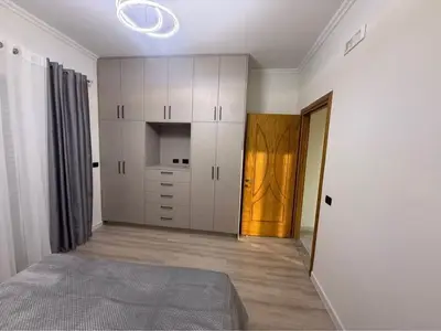 Vilë 3+1 me qera në Sauk, Tiranë, 130 m². Foto 5 nga 10